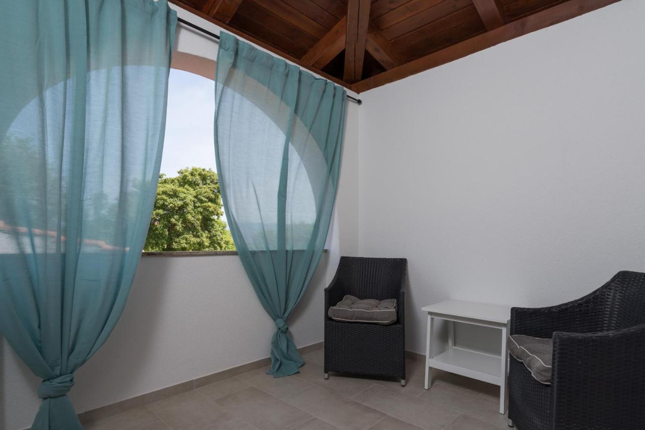 Stone Lady Holiday Home With Pool&Hot Tub,Sauna,Bbq,Garden Rasopasno المظهر الخارجي الصورة
